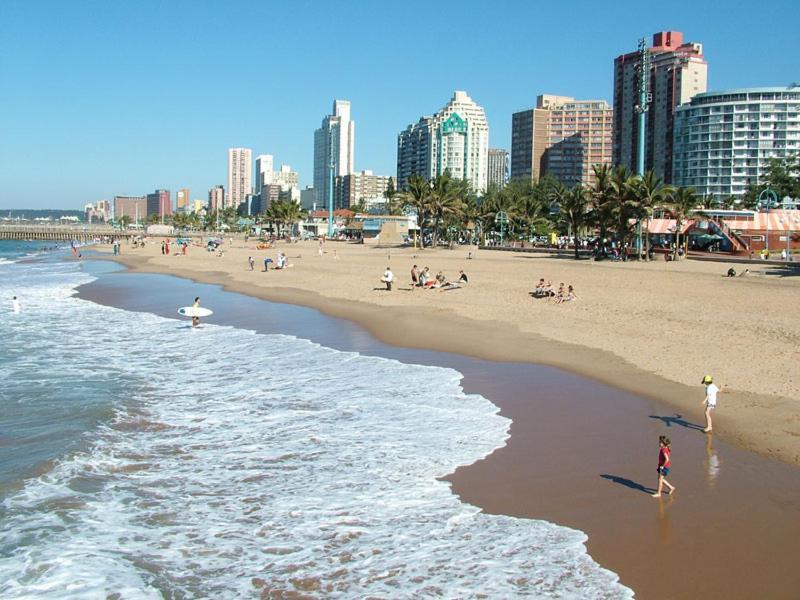 North Beach Durban Apartments Buitenkant foto