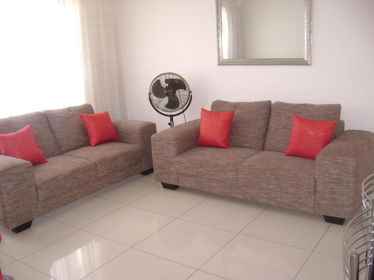 North Beach Durban Apartments Buitenkant foto