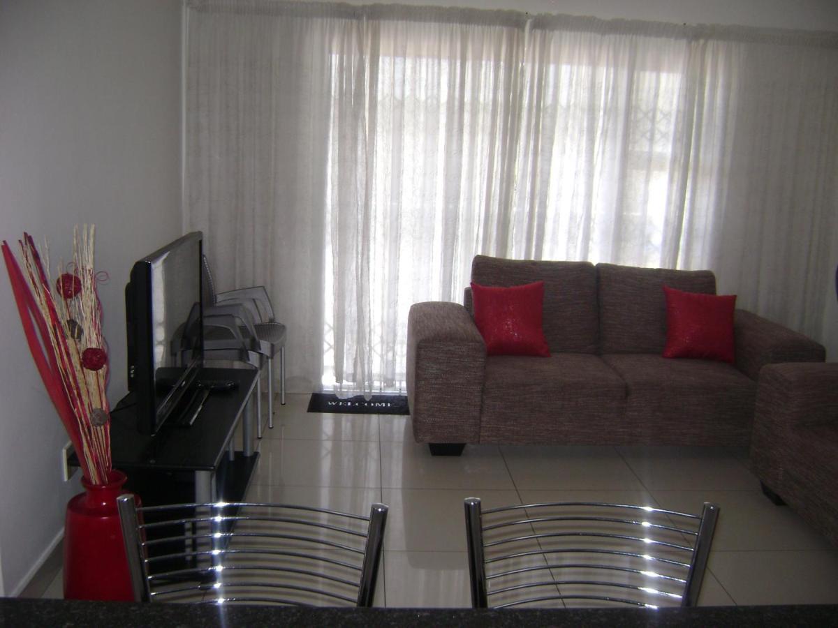 North Beach Durban Apartments Buitenkant foto
