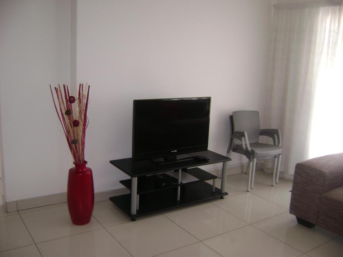 North Beach Durban Apartments Buitenkant foto