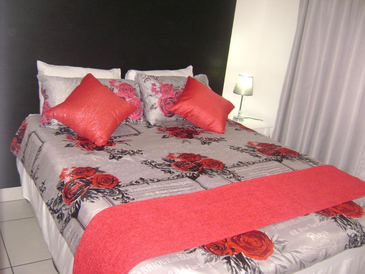 North Beach Durban Apartments Buitenkant foto